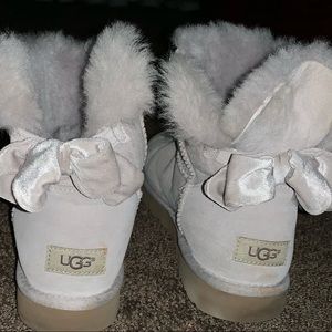 Ugg boots grey size 10